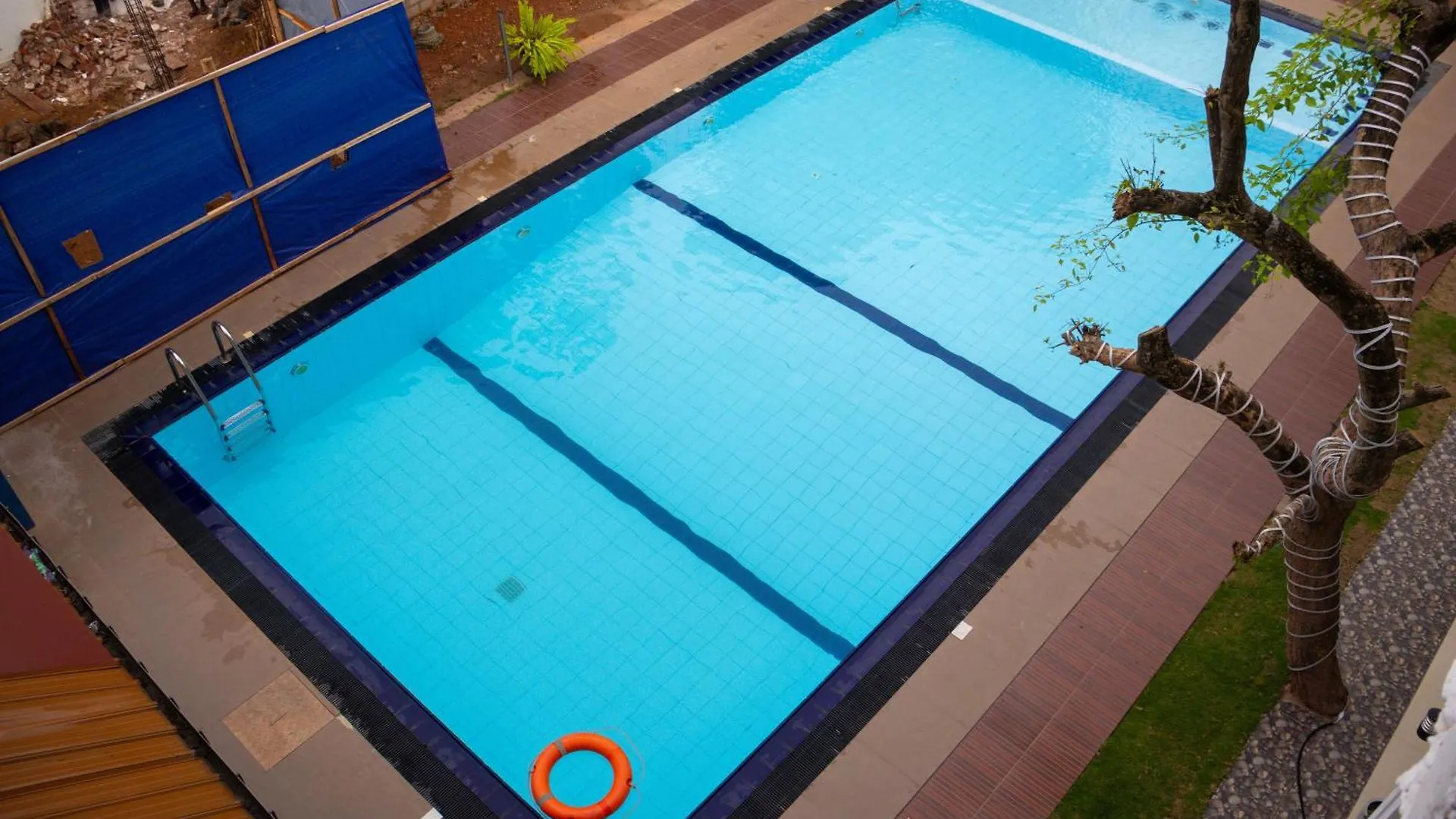 Woodnest Windmill Beach Hotel Negombo