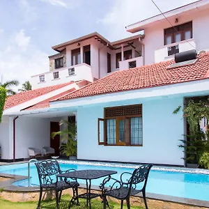 Bed & Breakfast Suriya Arana
