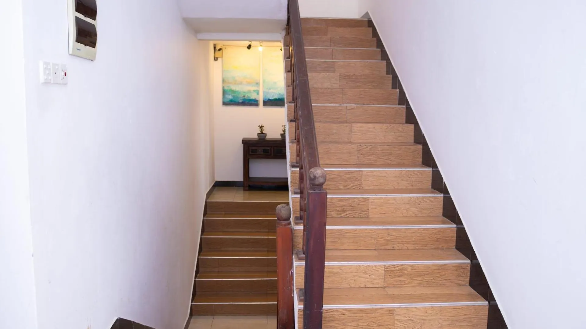 Woodnest Windmill Beach Hotel Negombo